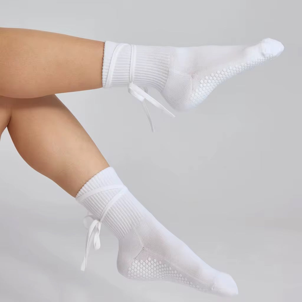 Pilati-Lace Socks
